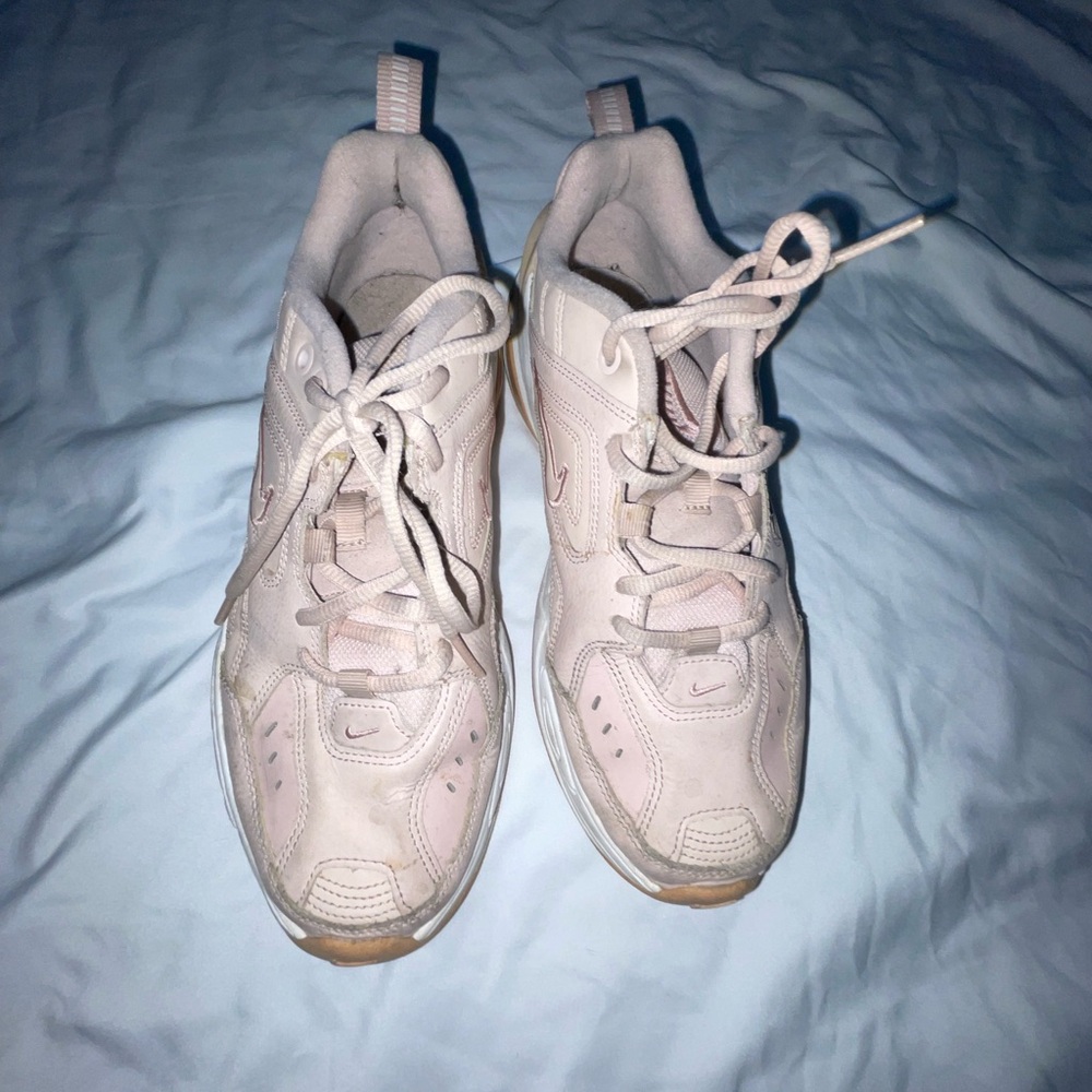 Nike Pink Sneakers